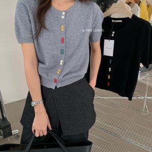 Women's Slim Fit Round Neck Short Sleeve Knitted Cardigan - Stylish Summer T-Shirt Top for a Youthful Look