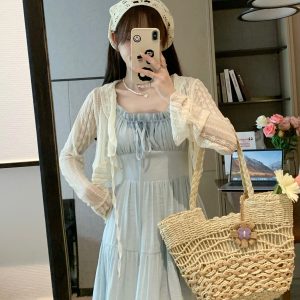 Women's Slimming Versatile Sun Protection Cardigan Top - Stylish Beach Vacation Layer for Spring Summer