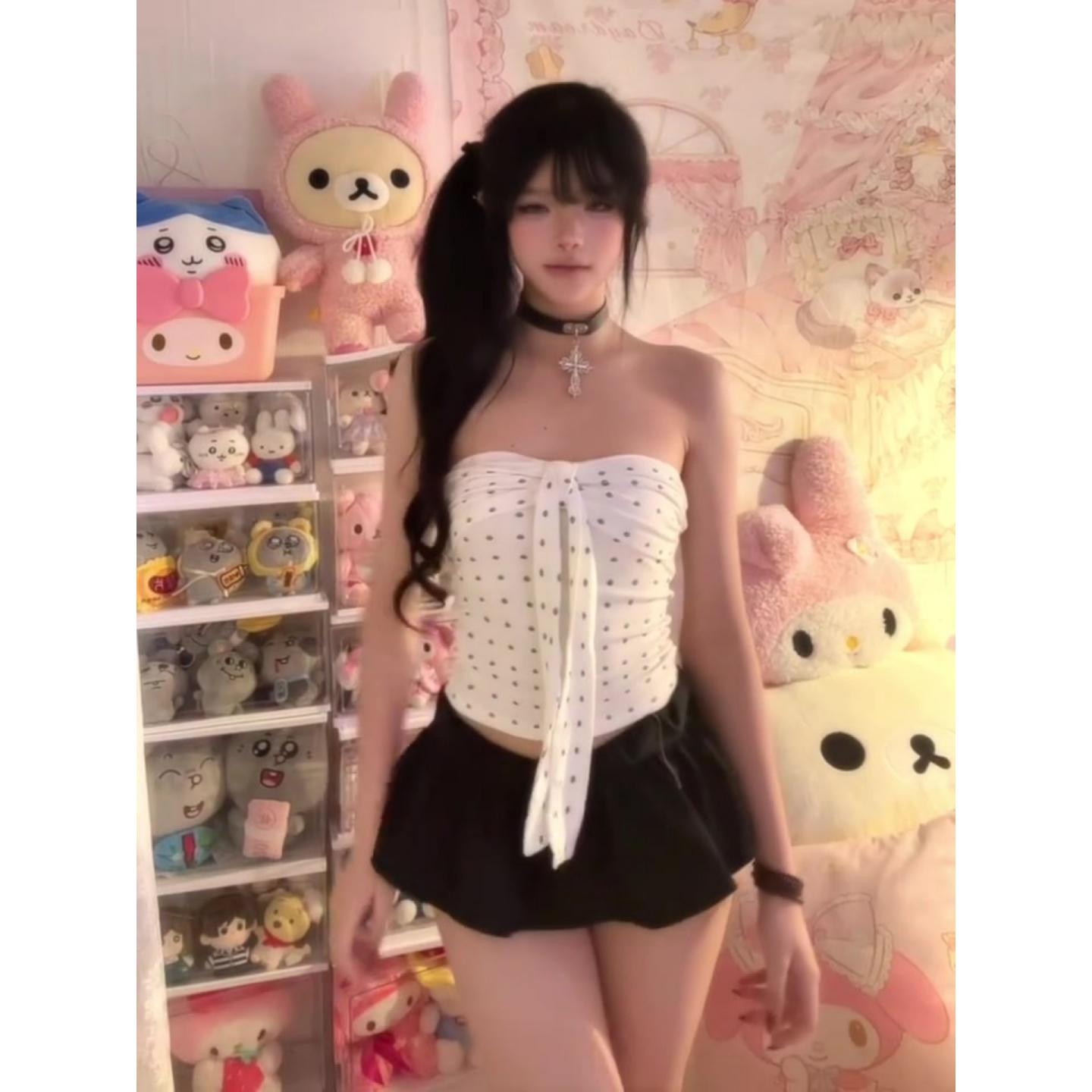 Women's White Polka Dot Bow Strapless Tank Top - Sexy Summer Sleeveless Design for Hot Girl Style