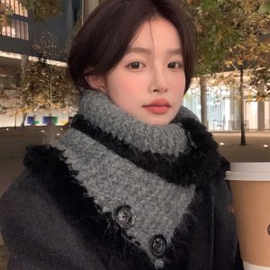 Women's Winter 2024 Button Neck Scarf Shawl - Cozy High-Quality Wrap for Cold Weather Fashion