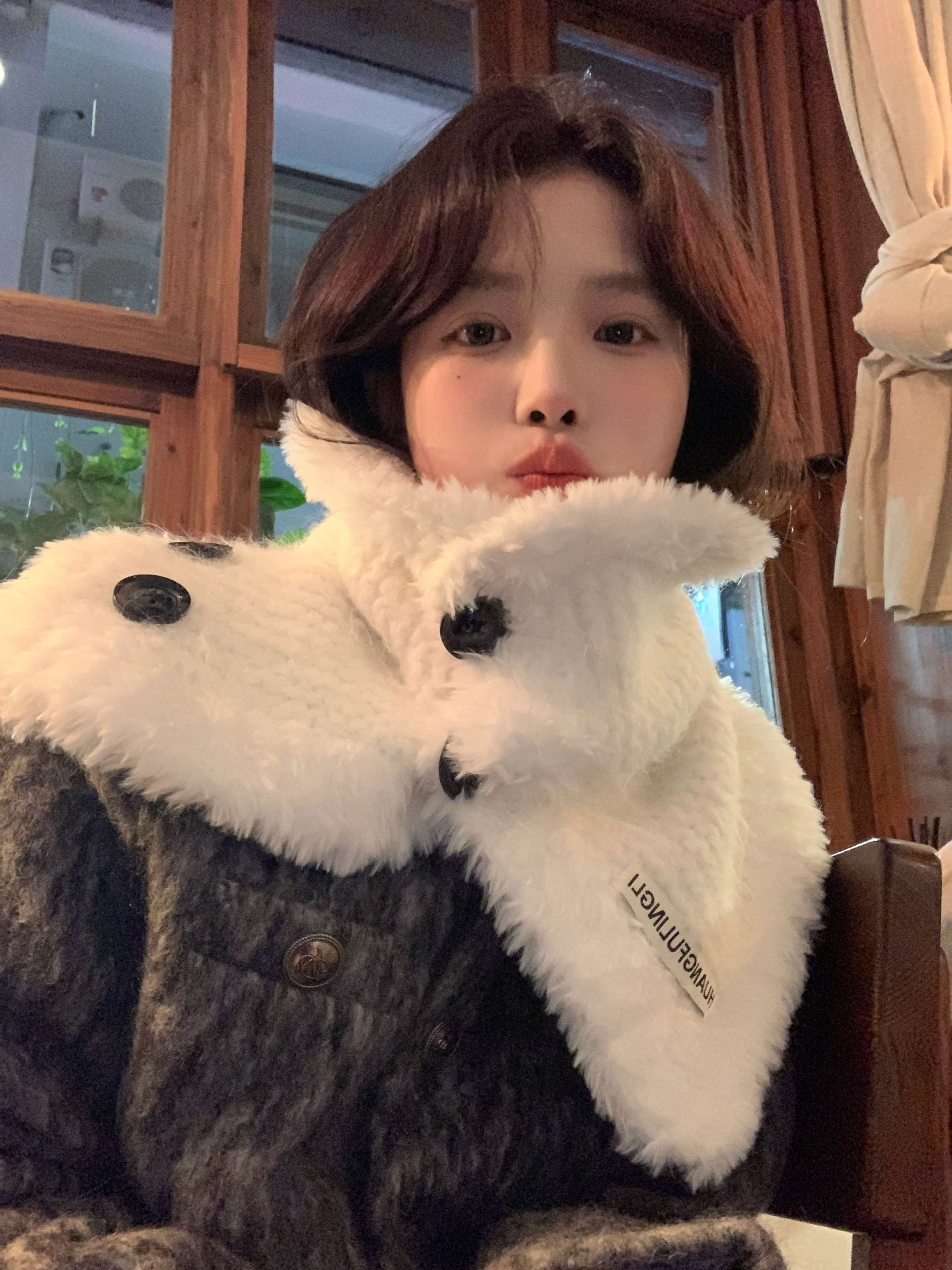 Women's Winter 2024 Button Neck Scarf Shawl - Cozy High-Quality Wrap for Cold Weather Fashion