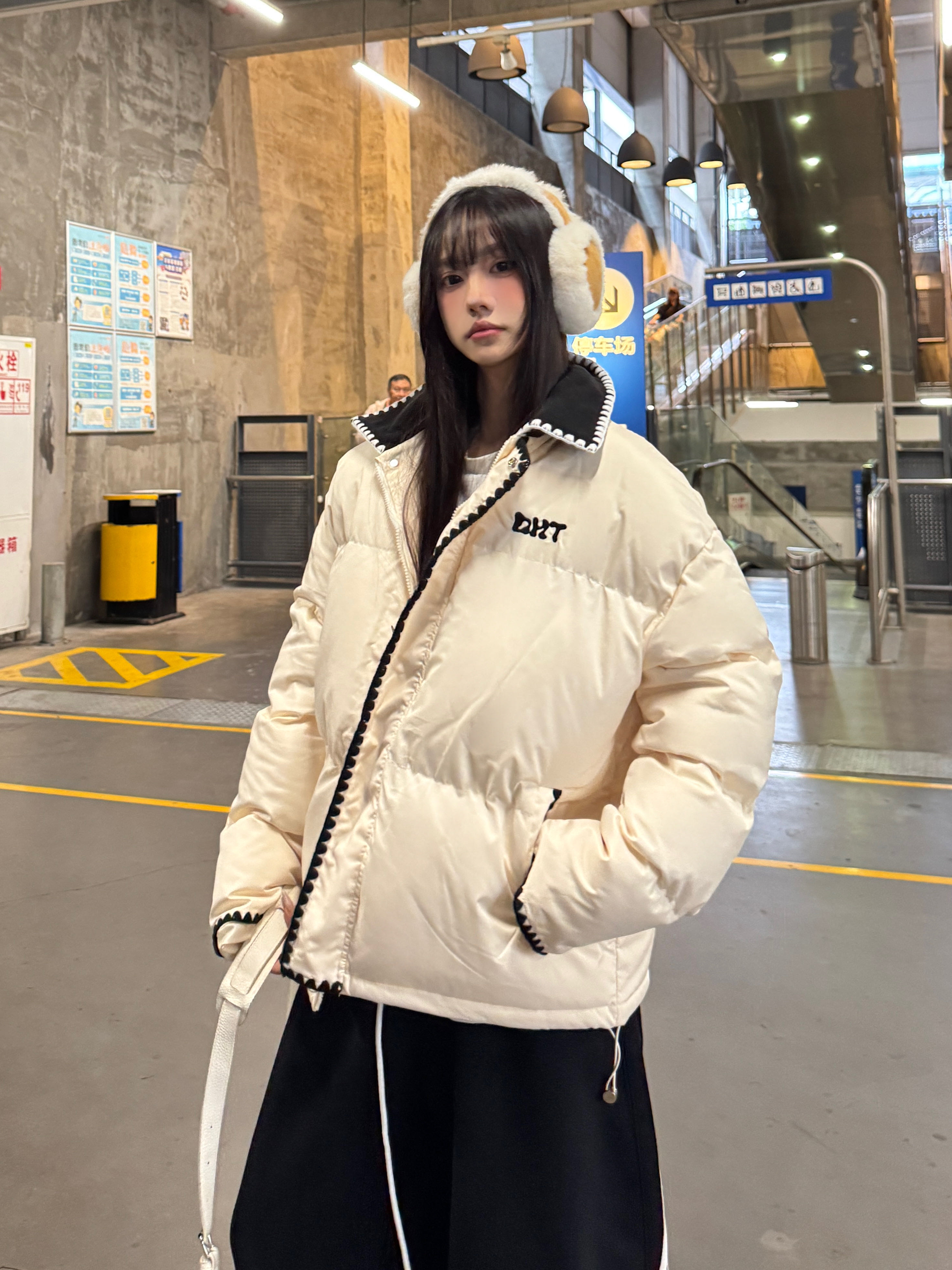 Women's Winter Cotton Jacket - American College Style Shell Embroidery, Spliced Lamb Collar, Thickened Outerwear