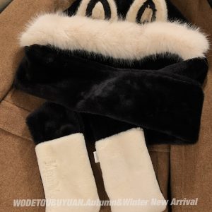 Women's Winter Fox Ear Plush Hat Scarf Integrated Hooded Neck Gaiter - Cute & Warm Winter Accessory
