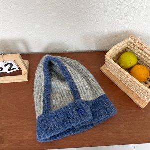 Women's Winter Knitted Wool Beanie with Neck Gaiter and Ear Protection - Stylish Warm Accessory for Cold Weather Fashion