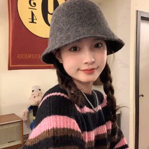 Women's Wool Fisherman Hat - Oversized Bucket Hat for Autumn & Winter, Face-Covering Design, Flattering Large Head Circumference