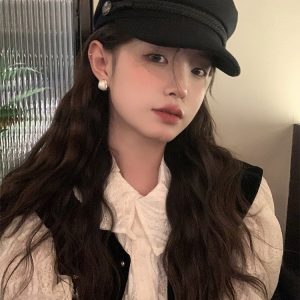 Women's Woolen Duckbill Cap - 'My Head Is Not Round' Knight Hat, Autumn Winter Fashion, British Versatile Beret