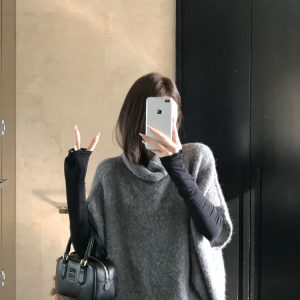 Wool Cape Vest High Neck Knitted Sweater and Shorts Set - Winter Slim Fit Fashion for Cozy Layering