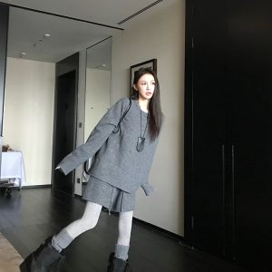 Wool Lazy Style Round Neck Soft Fluffy Rolled Hem Sweater and Knit Shorts Set for Women - Cozy 90s Inspired Loungewear