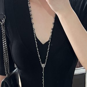 Y2K Gothic Cross Necklace Hoodie with Black Stone Chain – Sweet Cool Hot Girl Long Sweater Accessory for Subculture Style