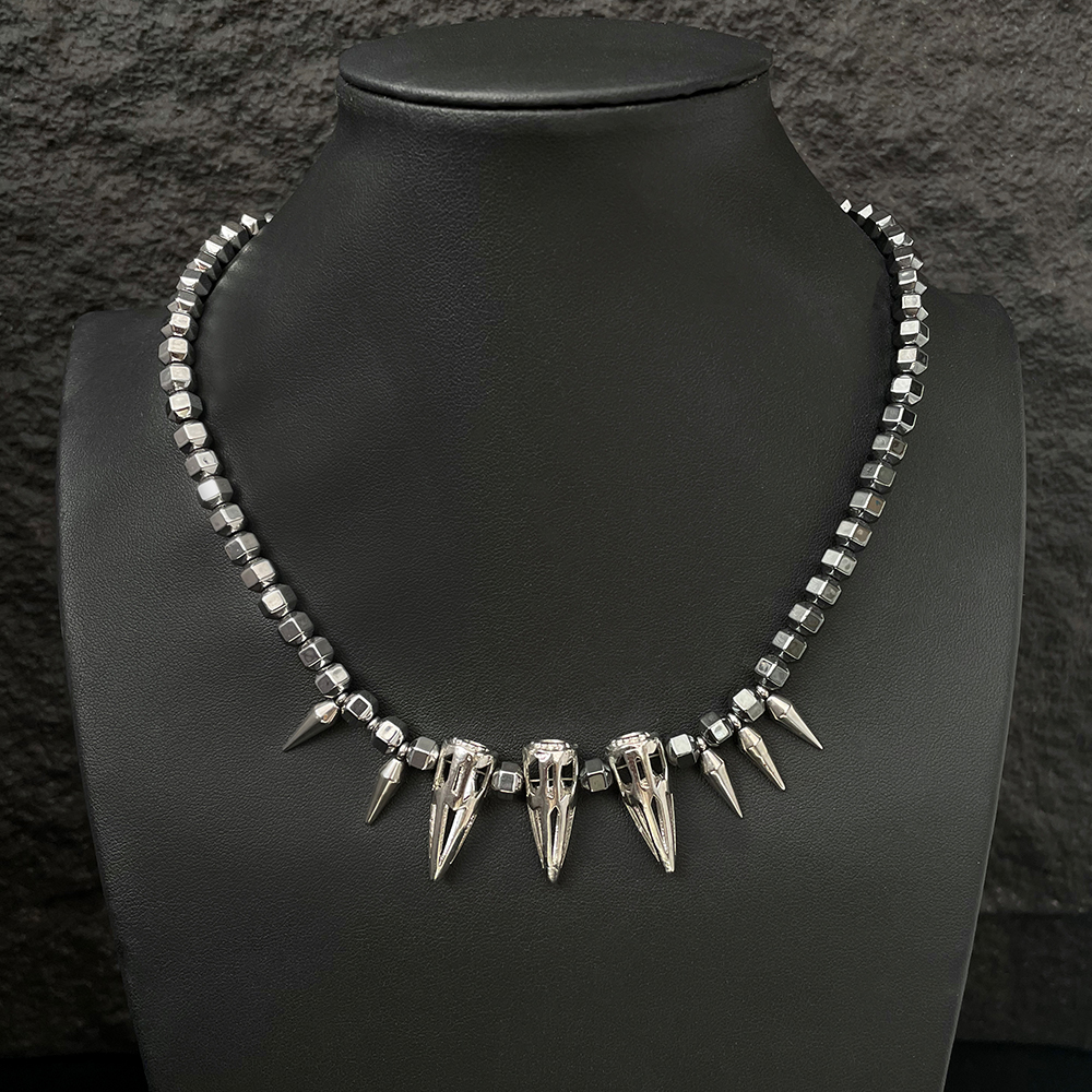 Y2K Hip-Hop Stud Necklace for Men and Women, Punk Clavicle Chain, Trendy Spicy Girl Subculture Neck Accessory