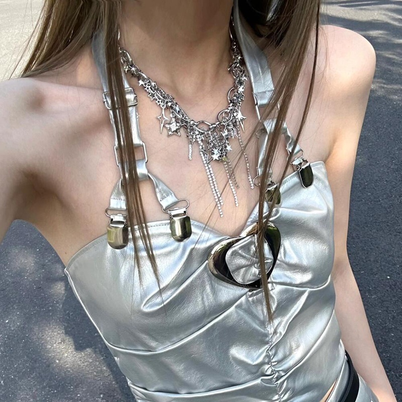 Y2K Silver Star Necklace with Metal Tassel Pendant - Multi-Layer Sequined Clavicle Chain for Women, Cool Girl Outing Style
