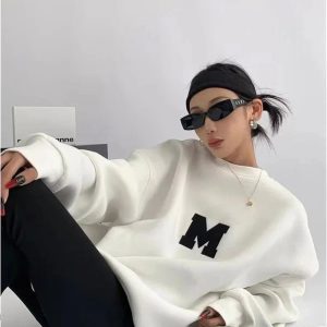 New Style Trends - Acubi Monochrome Varsity M Oversized Sweatshirt - Outfit Ideas