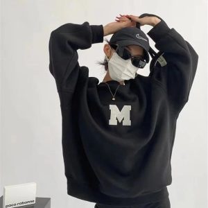 New Style Trends - Acubi Monochrome Varsity M Oversized Sweatshirt - Outfit Ideas
