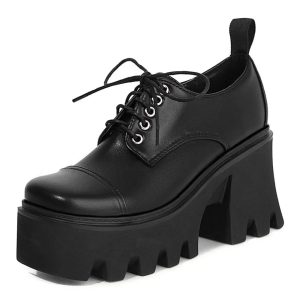 New Style Trends - Aesthetic Silver Platform School Shoes - Outfit Ideas