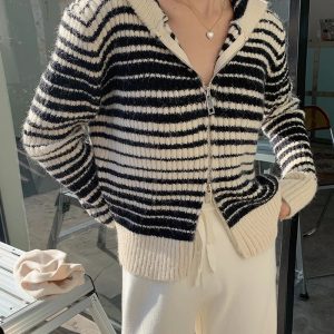 New Style Trends - Aesthetic Urban Curl-Up Zip Cardigan - Outfit Ideas