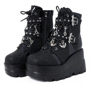 New Style Trends - Alt Comfy Ankle Boots - Outfit Ideas