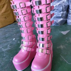 New Style Trends - Alt Heart Buckle Knee Boots - Outfit Ideas