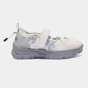 New Style Trends - Alt Strap Sneakers - Outfit Ideas