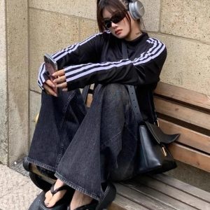 New Style Trends - Alt Y2K Black Jeans - Outfit Ideas