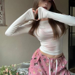 New Style Trends - Baggy Pink Harajuku Cargo Pants - Outfit Ideas