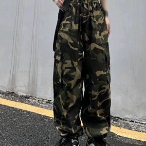New Style Trends - Camouflage Cargo Summer Pants - Outfit Ideas
