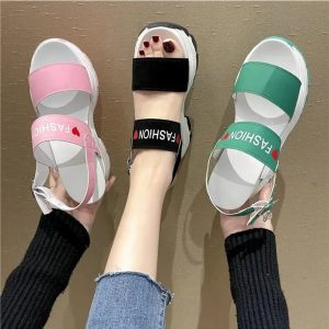 New Style Trends - Chunky Platform Sandals - Outfit Ideas