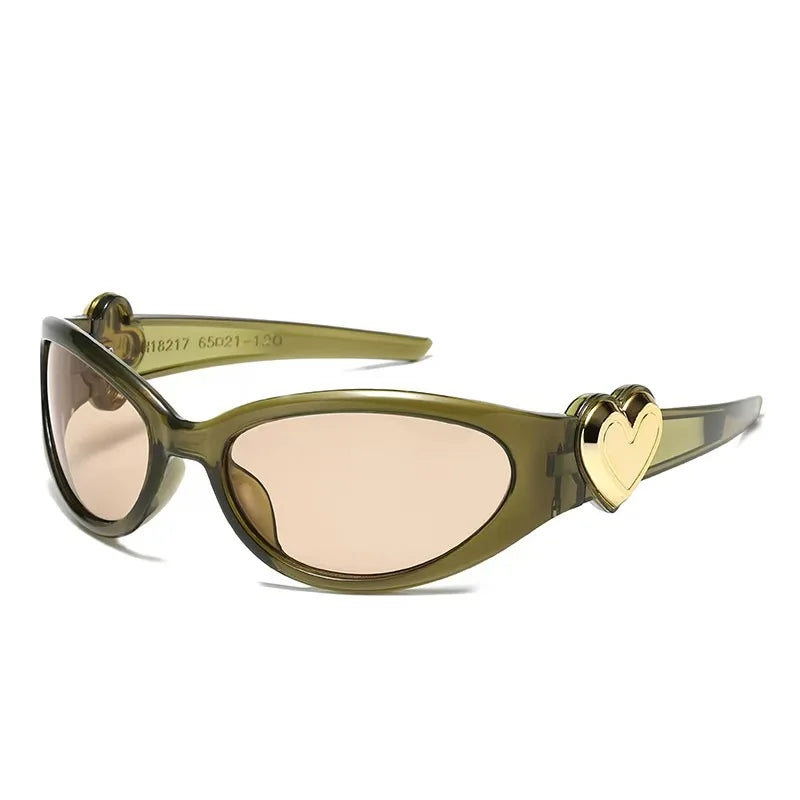 New Style Trends - Coquette Heartcore Pink Sunglasses - Outfit Ideas