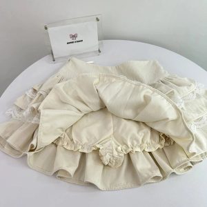 New Style Trends - Coquette Romantic Mini Skirt - Outfit Ideas