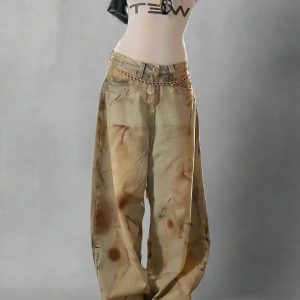New Style Trends - Distressed Edgy Wide-Leg Jeans - Outfit Ideas