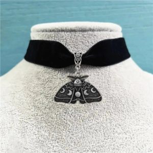 New Style Trends - Edgy Gothic Luna Moth Black Bead Necklace - Outfit Ideas