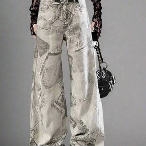 New Style Trends - Edgy Washed Graffiti Wide-Leg Jeans - Outfit Ideas