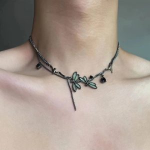 New Style Trends - Enchanted Dragonfly Edgy Choker - Outfit Ideas