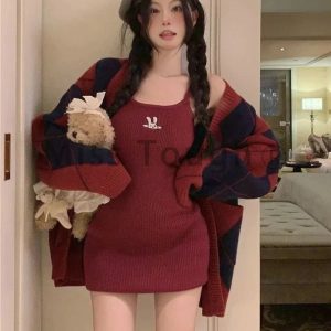 New Style Trends - Fall Plaid Coat & Rabbit Dress Set - Outfit Ideas