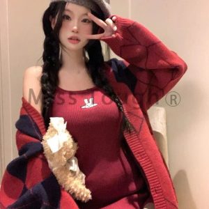 New Style Trends - Fall Plaid Coat & Rabbit Dress Set - Outfit Ideas