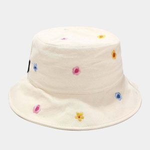 New Style Trends - Indie Aesthetic Flower Bucket Hat - Outfit Ideas
