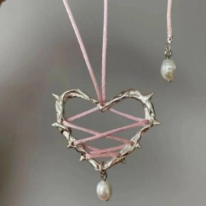 New Style Trends - Kawaii Pink Bow Metal Heart Necklace - Outfit Ideas