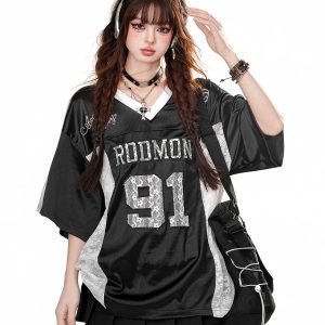 New Style Trends - Kawaii Satin Sport Top - Outfit Ideas