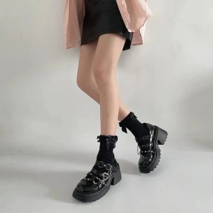 New Style Trends - Midnight Heart Alt Chain Platform Shoes - Outfit Ideas