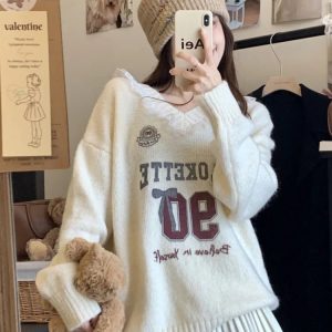 New Style Trends - Pink Lace-Trim Retro Graphic Knit Sweater - Outfit Ideas