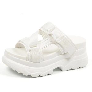 New Style Trends - Platform Flip Sandals - Outfit Ideas