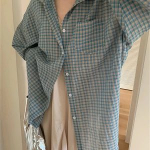 New Style Trends - Retro Plaid Oversized Shirt - Outfit Ideas
