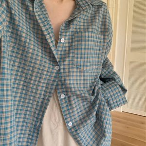 New Style Trends - Retro Plaid Oversized Shirt - Outfit Ideas