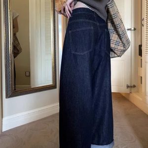 New Style Trends - Retro Wide-Leg Denim Pants - Outfit Ideas