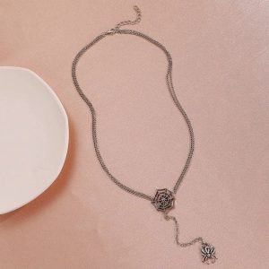 New Style Trends - Spider Web Necklace - Outfit Ideas