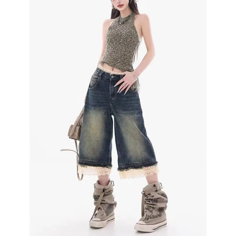 New Style Trends - Wide Y2k Jean Shorts - Outfit Ideas