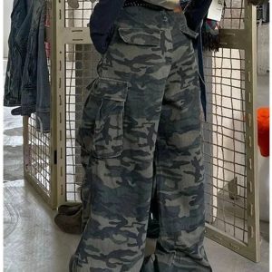 New Style Trends - Y2k Urban Camo Cargo Pants - Outfit Ideas